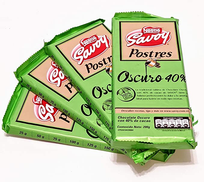 Chocolate Oscuro Savoy for preparing desserts  40% cocoa